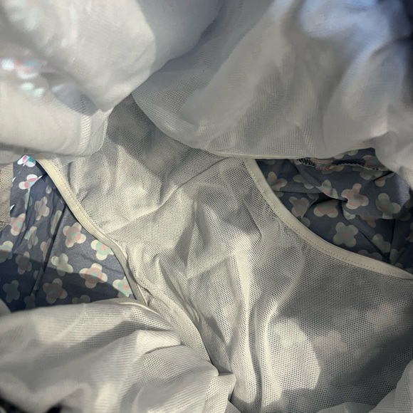 Allen Edmonds Swim Trunks - Picture 4 of 5